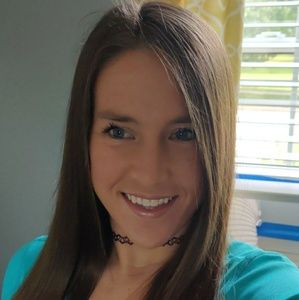 Meet your Posher, Kaitlyn